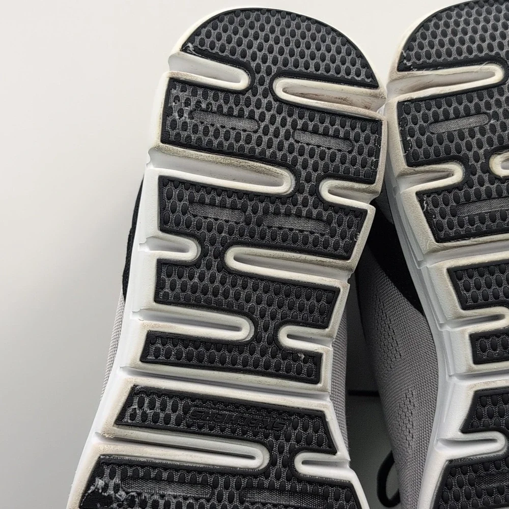 Skechers Sport Synergy Cloud Break Shoes 10.5 Memory‎ Foam Daily Athletic Run